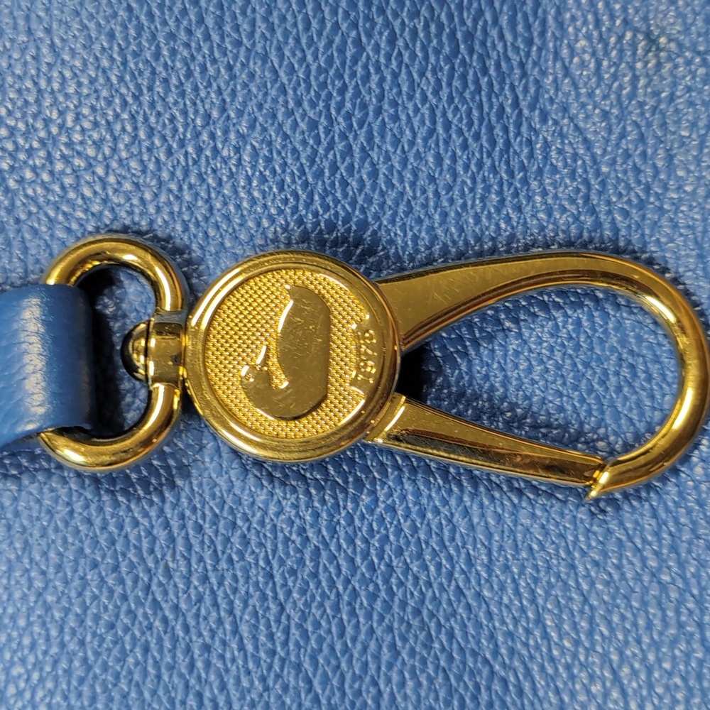 Dooney & Bourke Sorrento Sak - Picture 13 of 15
